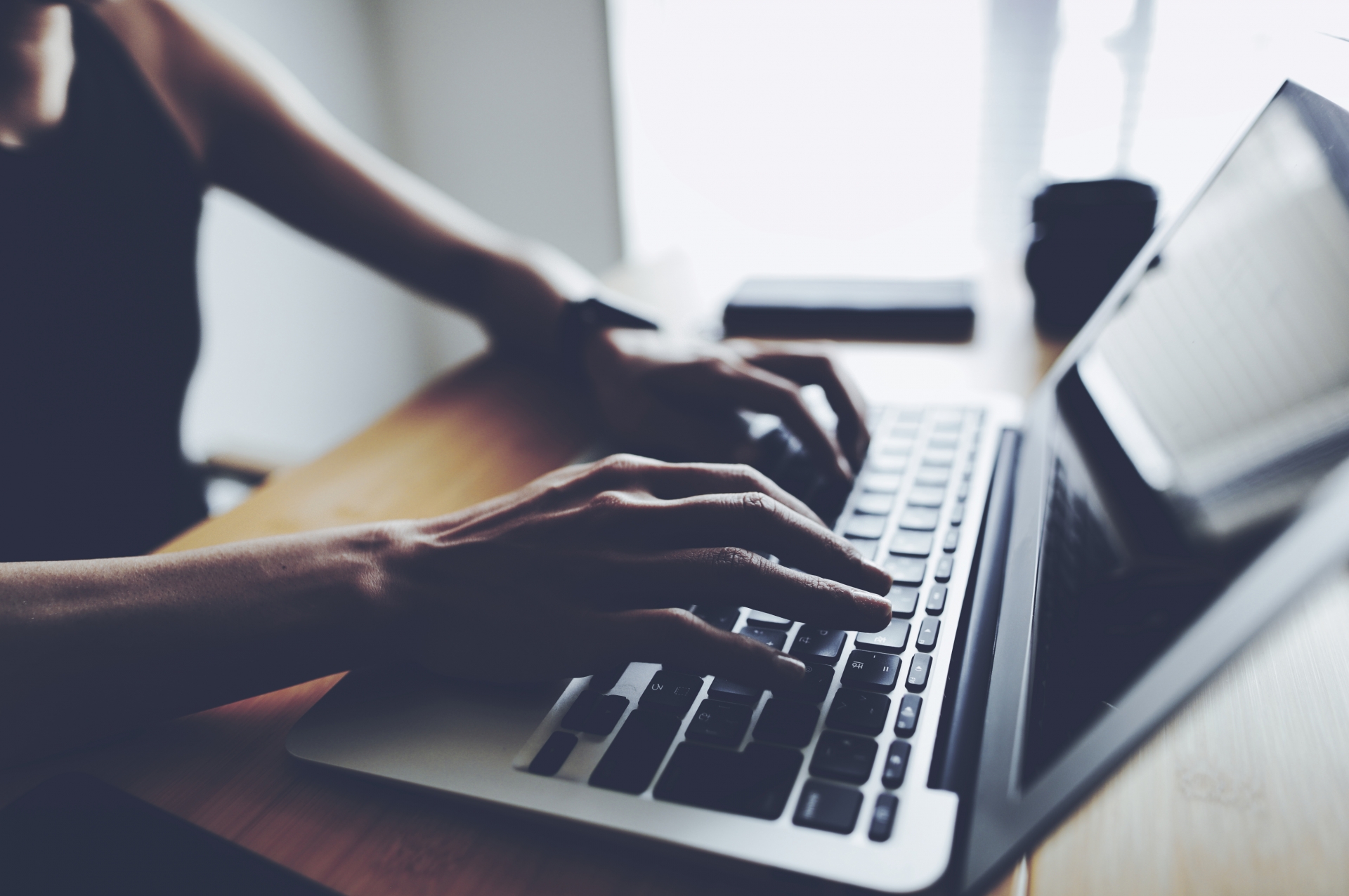 株式会社〇〇〇〇様